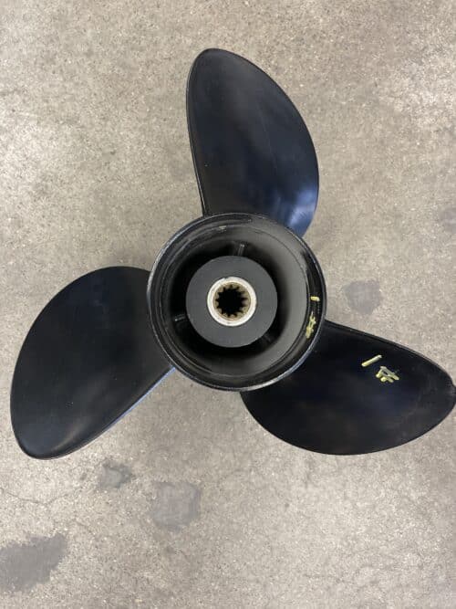 Used 13.2 X 21 3 Blade Aluminum, Solas