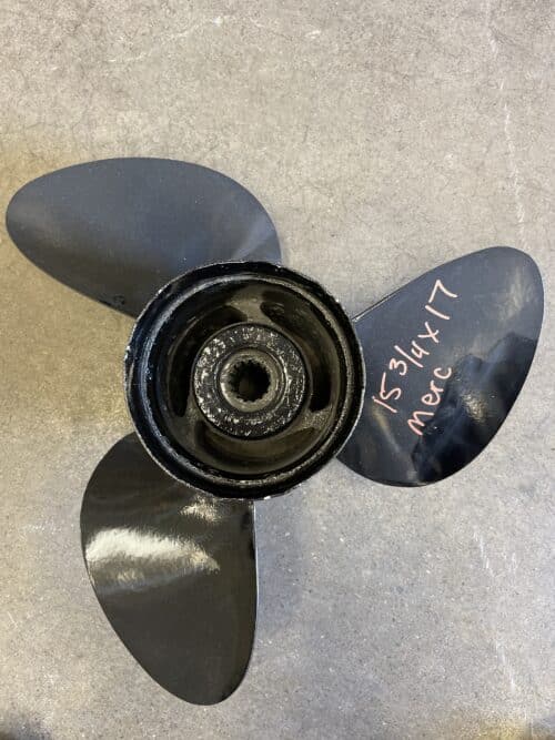 Used 15 3/4 X 17 3 Blade Aluminum, Mercury 031036