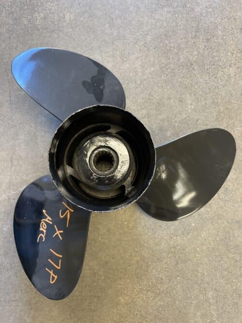 Used 15 X 17 3 Blade Aluminum, Mercury