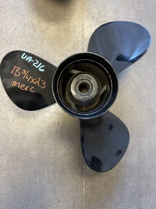 Used 13 3/4 X 23 3 Blade Aluminum, Mercury 48-66143-23