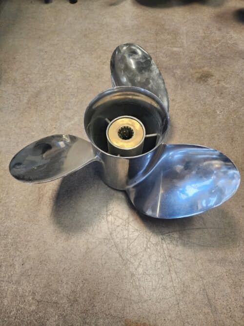 Used 14.25 X 20 3 Blade Stainless Steel, Suzuki