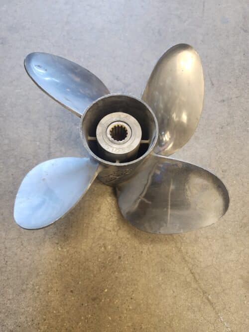 Used 13.5 X 25 4 Blade Stainless Steel, Evinrude Renegade Bass, 375738