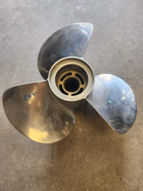 Reconditioned FH4 3 Blade Stainless Steel, Volvo FH5 Front 3885850