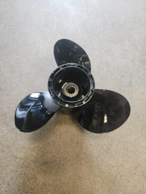 Used 10.25 X 13 3 Blade Aluminum, Suzuki 10 tooth