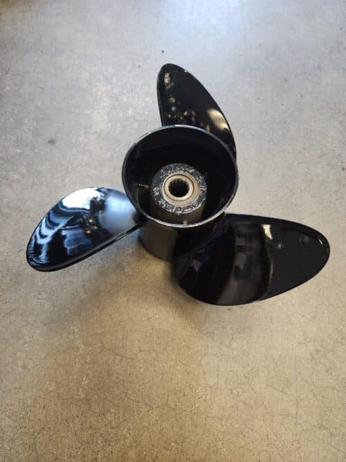Used 14.75 X 19 3 Blade Stainless Steel, Evinrude SST