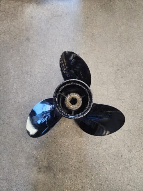 Used 10 X 13 3 Blade Stainless Steel, Evinrude