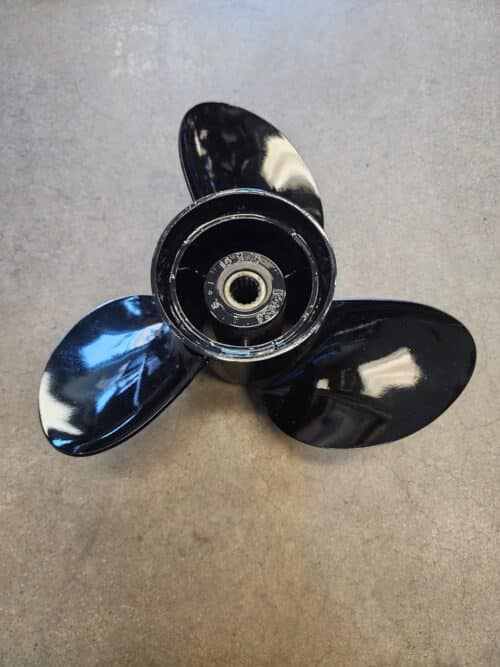 Used 15 X 15 3 Blade Stainless Steel, Evinrude 174926