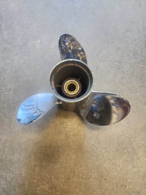 Used 10 X 17 3 Blade Stainless Steel, Evinrude 14 tooth