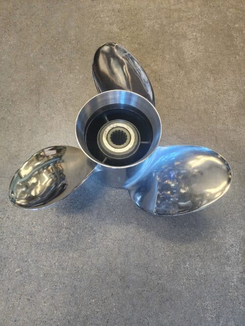 Used 13 X 16 3 Blade Stainless Steel, Mercury