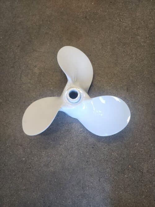 Used 10 X 13 3 Blade Aluminum, Evinrude Pin drive