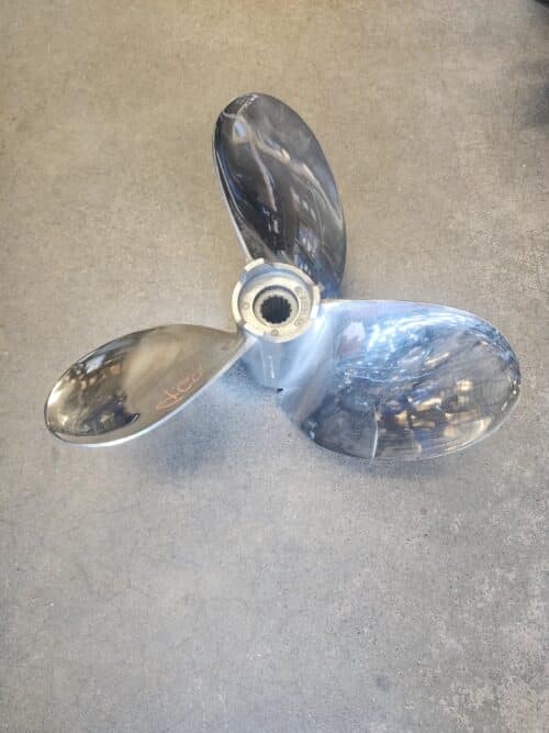 Used 15 X 22 3 Blade Stainless Steel, Mercury 48-133C6, Chopper