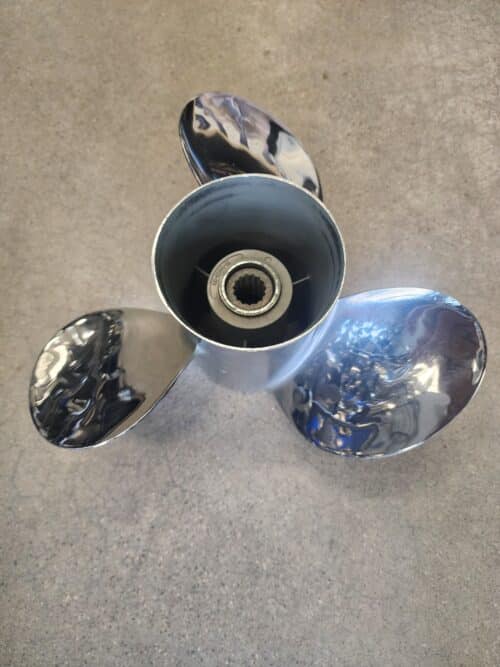 Used 14 X 21 3 Blade Stainless Steel, Quicksilver 48-16318