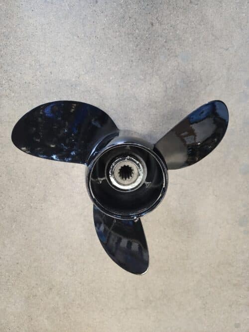 Reconditioned 12.75 X 21 3 Blade Stainless Steel, Right Hand, Evinrude