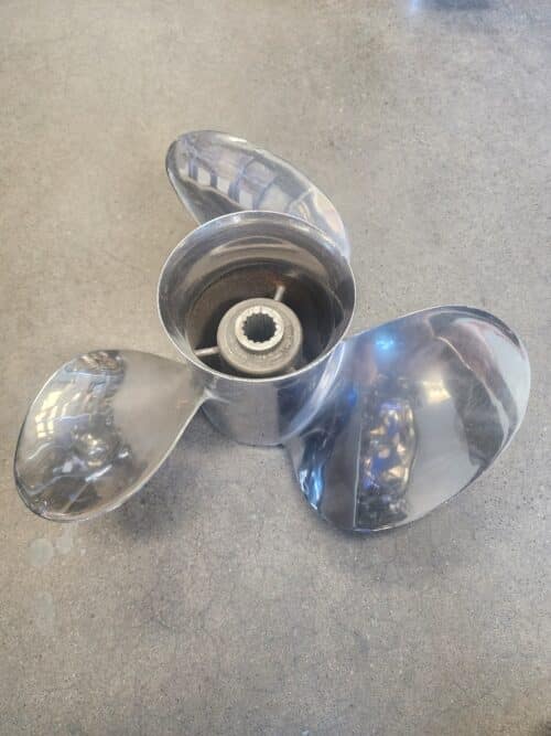 Reconditioned 14.5 X 21 3 Blade Stainless Steel, Right Hand, Michigan Wheel