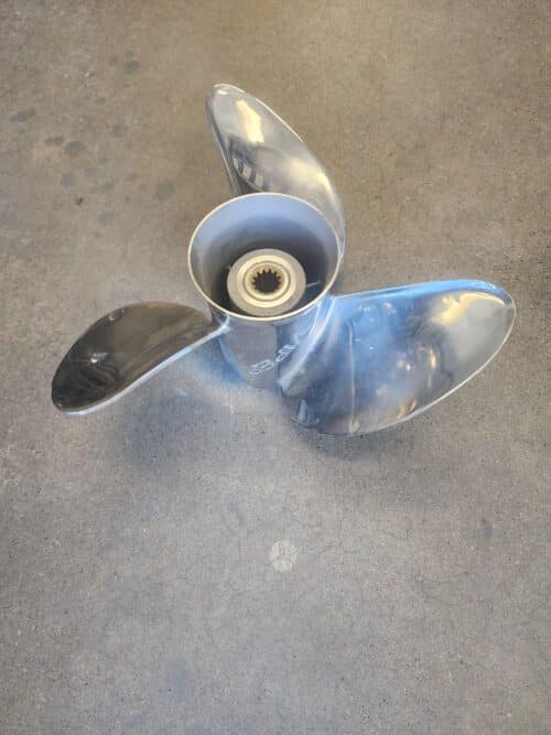 Reconditioned 13.9 X 21 3 Blade Stainless Steel, Right Hand, Evinrude Viper, 763932