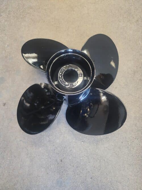 Reconditioned 13.75 X 11 4 Blade Aluminum, Right Hand, Mercury