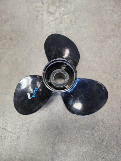 Reconditioned 11.75 X 10 3 Blade Aluminum, Right Hand, Michigan Wheel 992602