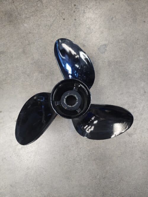 Reconditioned 16 X 21 3 Blade Aluminum, Right Hand, Polastorm